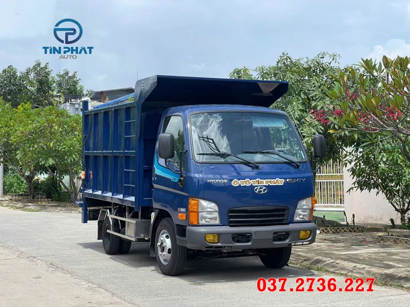 xe chở rác 8 khối hyundai n250 thùng inox