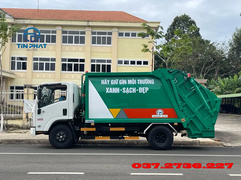xe ép rác 7 khối isuzu nqr nhỏ gọn