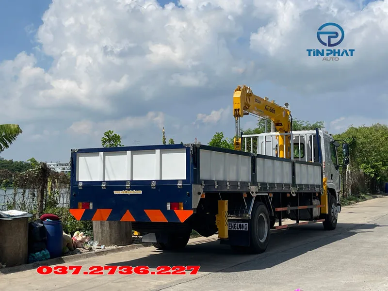 xe chenglong 2 chân cẩu 5 tấn soosan scs525 báo giá mới nhất