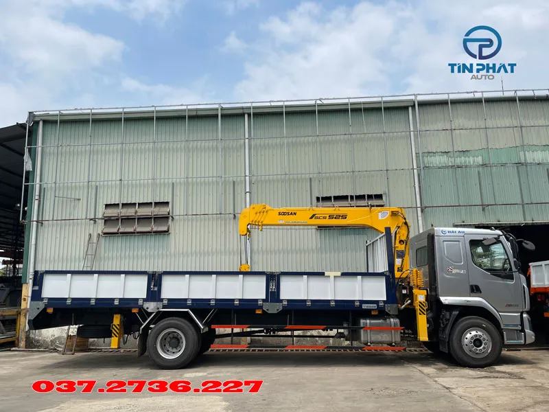 xe chenglong 2 chân cẩu 5 tấn soosan scs525 có tải trọng: 6200 kg