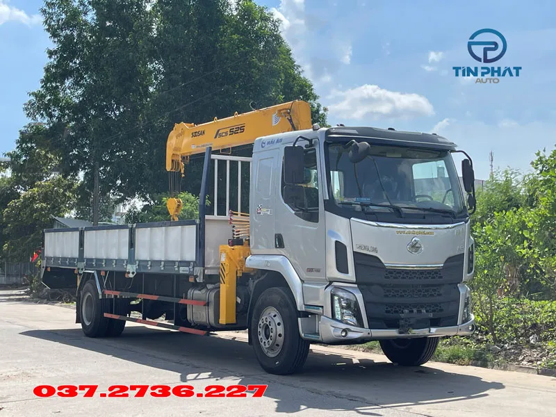 xe chenglong 2 chân cẩu 5 tấn soosan scs525