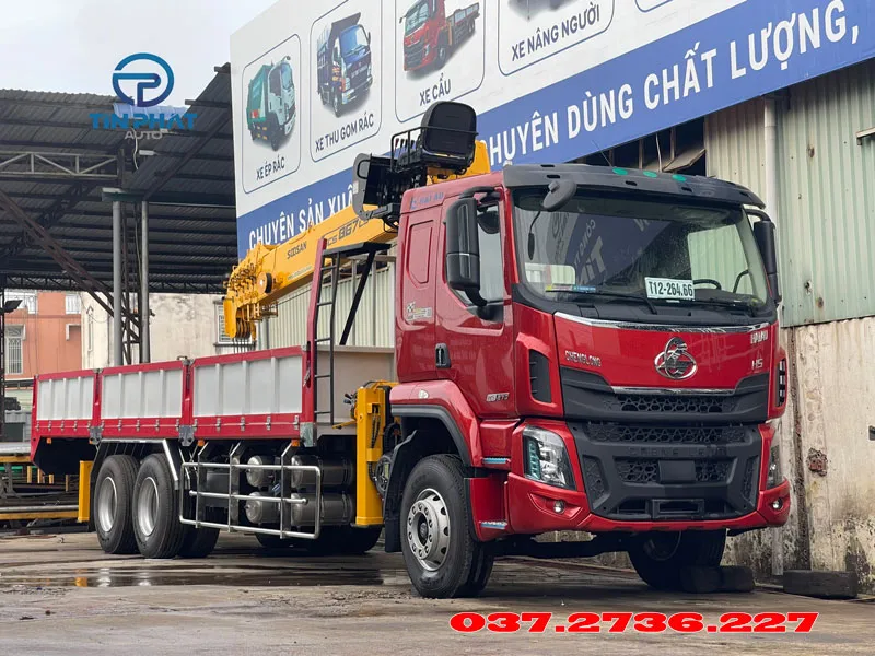 xe chenglong h5 3 chân cẩu 8 tấn soosan scs867