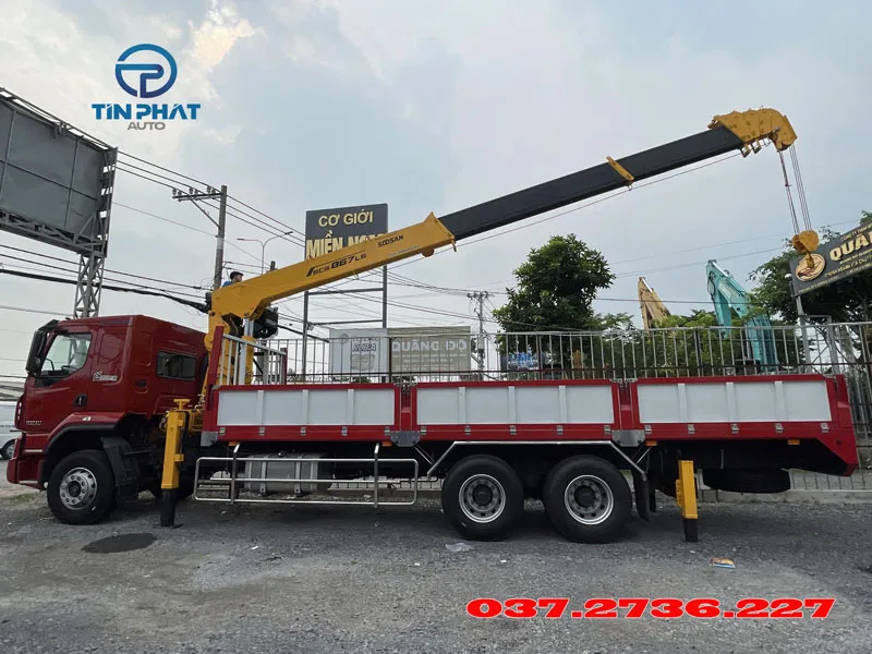 xe chenglong h5 3 chân cẩu 8 tấn soosan giá rẻ nhất 2025
