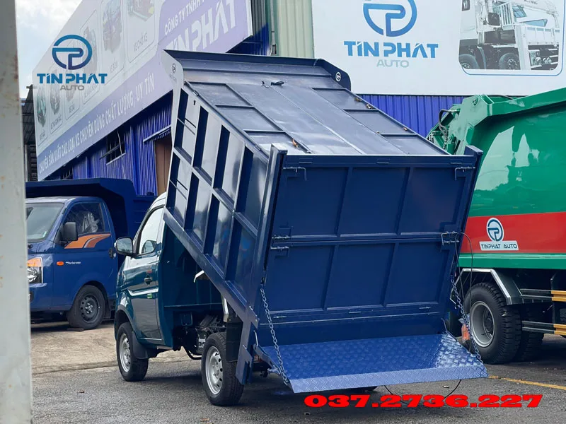 xe chở rác 4 khối thaco tf220 có thùng inox