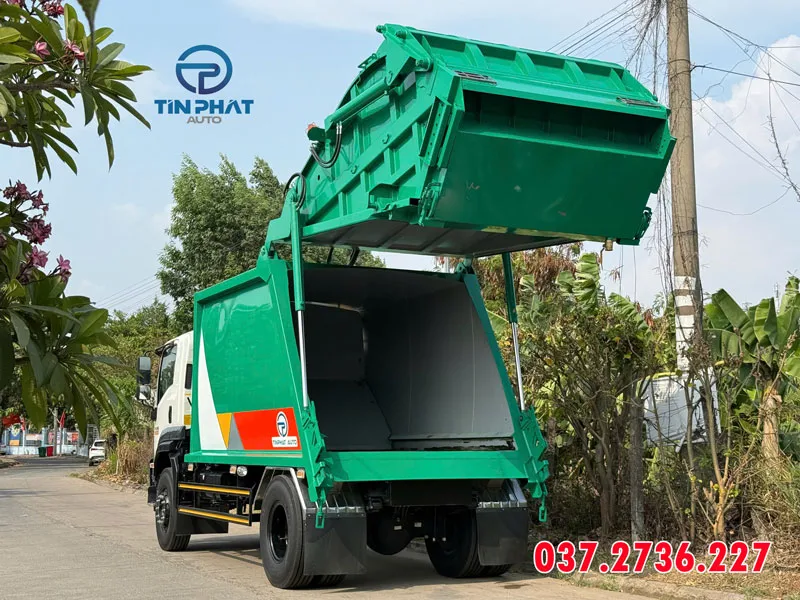 Xe ép rác 14 khối ISUZU FVR, cơ cấu xả rác bằng xylanh tầng 