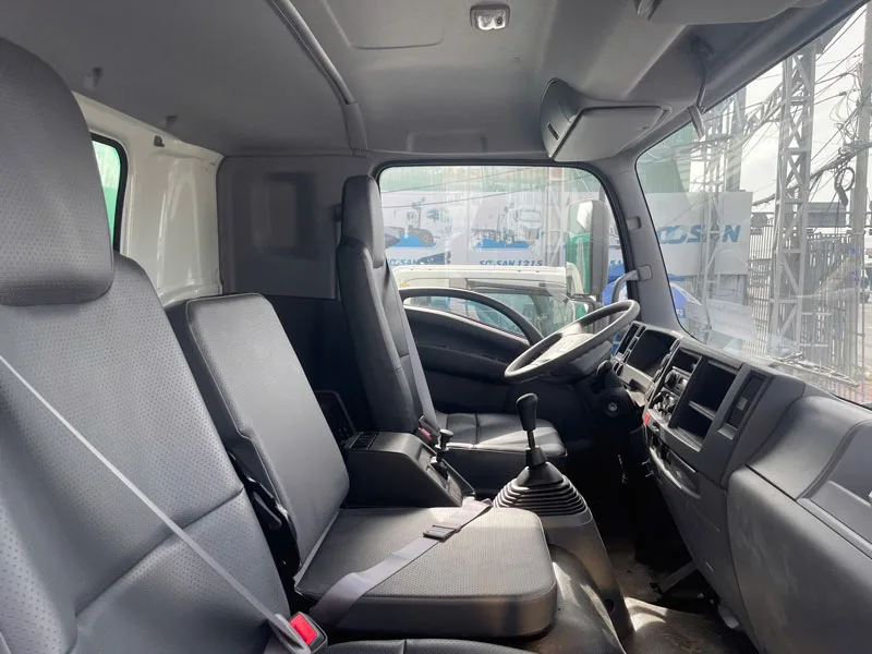 xe ép rác 14 khối isuz fvr900 nội thất 3 chổ ngồi