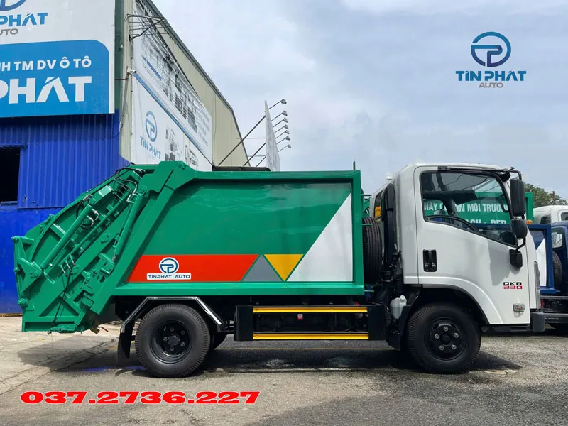 xe ép rác 3 khối isuzu qkr230 e5 mới nhất