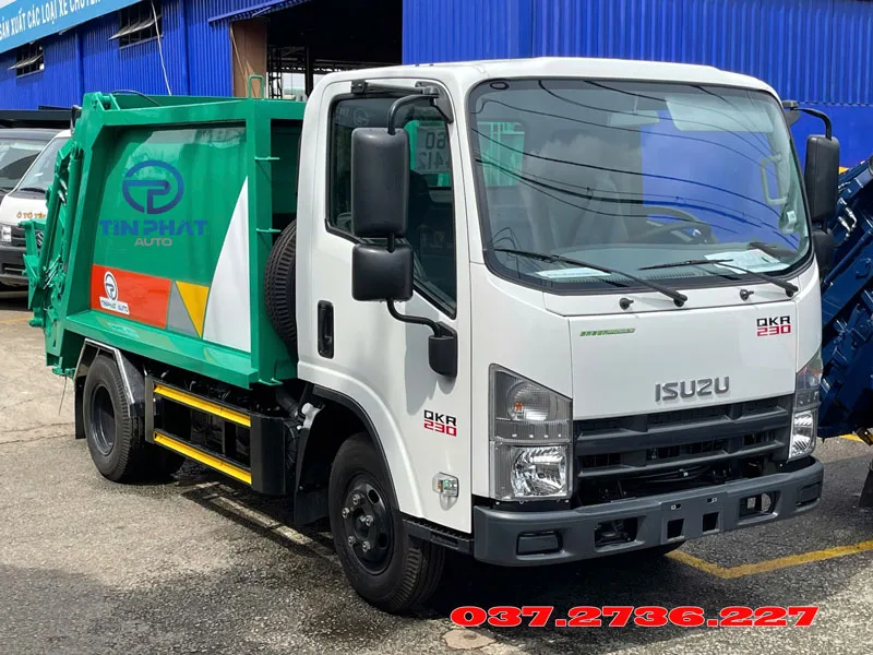 xe ép rác 3 khối isuzu qkr230 e5