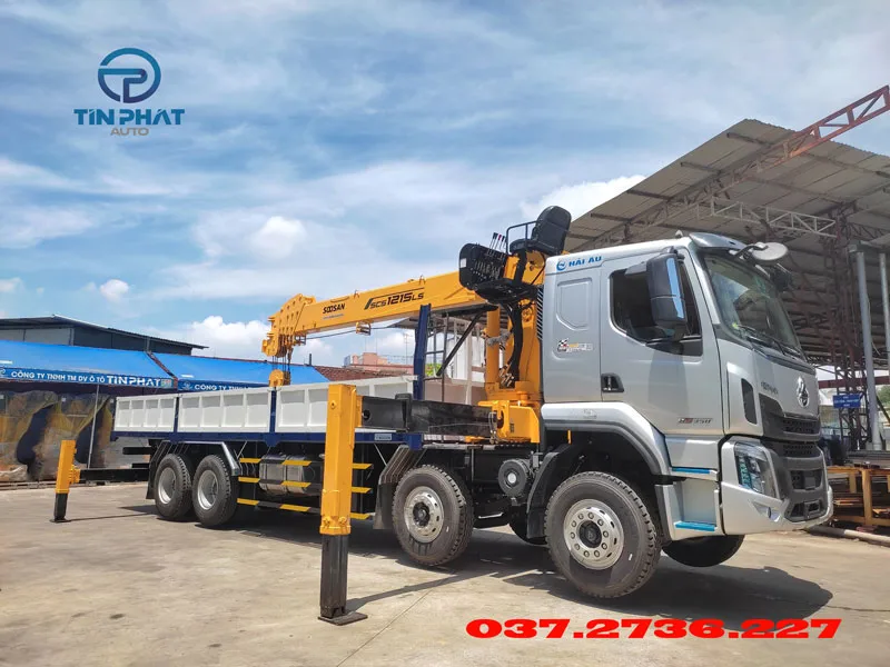 xe tải chenglong 4 chân cẩu 12 tấn soosan scs1215 giá xe tốt nhất miền nam