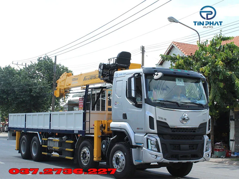 xe tải chenglong 4 chân cẩu 12 tấn soosan scs1215