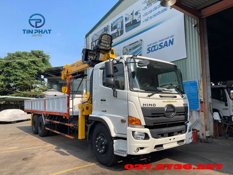 xe tải hino 3 chân FM cẩu 8 tấn Soosan 