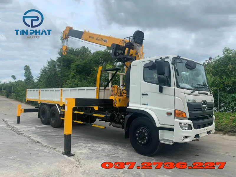 xe tải hino 3 chân fm cẩu 8 tấn soosan giá tốt nhất