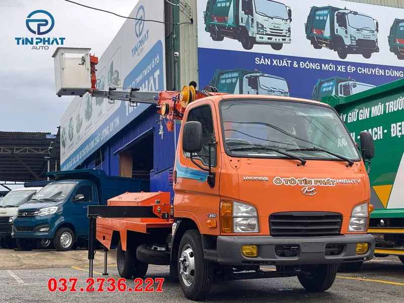 xe nâng người làm việc trên cao hyundai n250 mới nhất