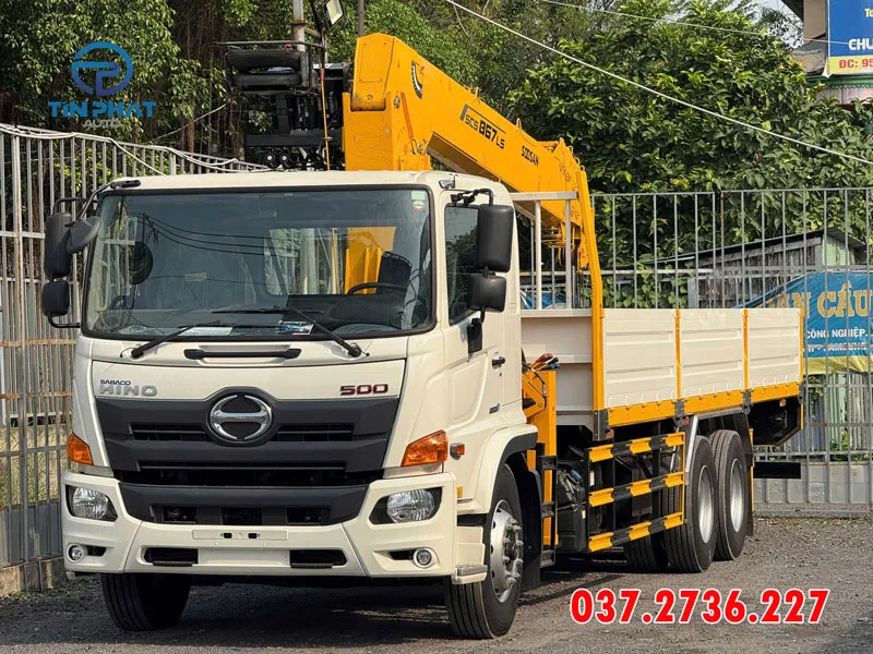 Xe Hino FM gắn cẩu Soosan 8 tấn 7 khúc Báo giá xe cẩu 8 tấn mới nhất 
