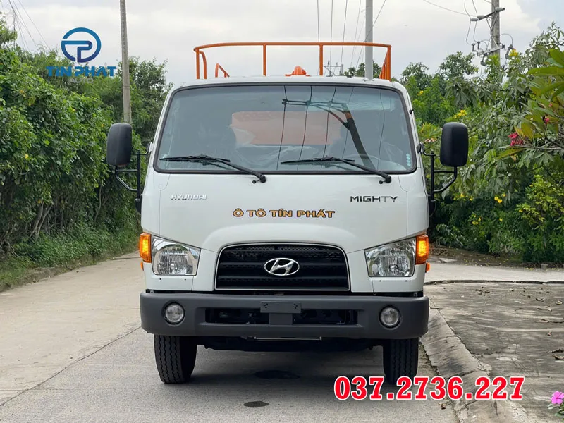 ngoại thất xe hút chất thải 6 khối Hyundai w11s 