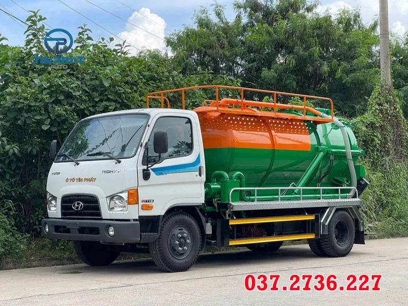 xe hút chất thải 6 khối hyundai w11s mới nhất 